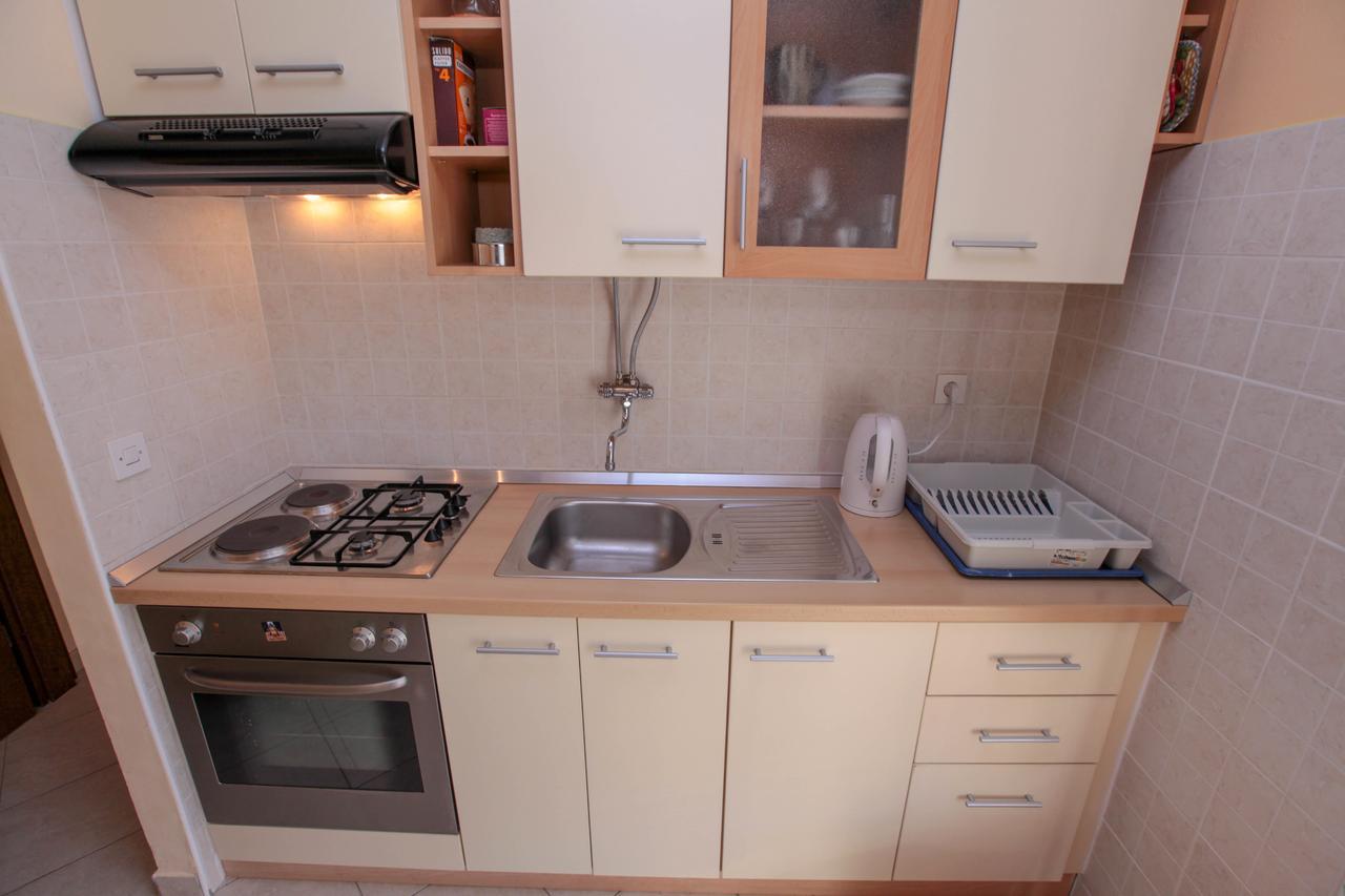 Apartments Mama โรกอซนิซา ภายนอก รูปภาพ